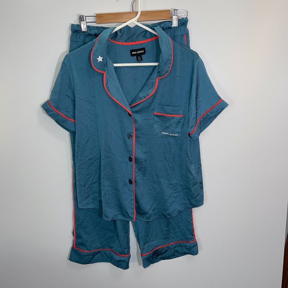 Room Service Short Sleeve and pant‎ pajama set Size M